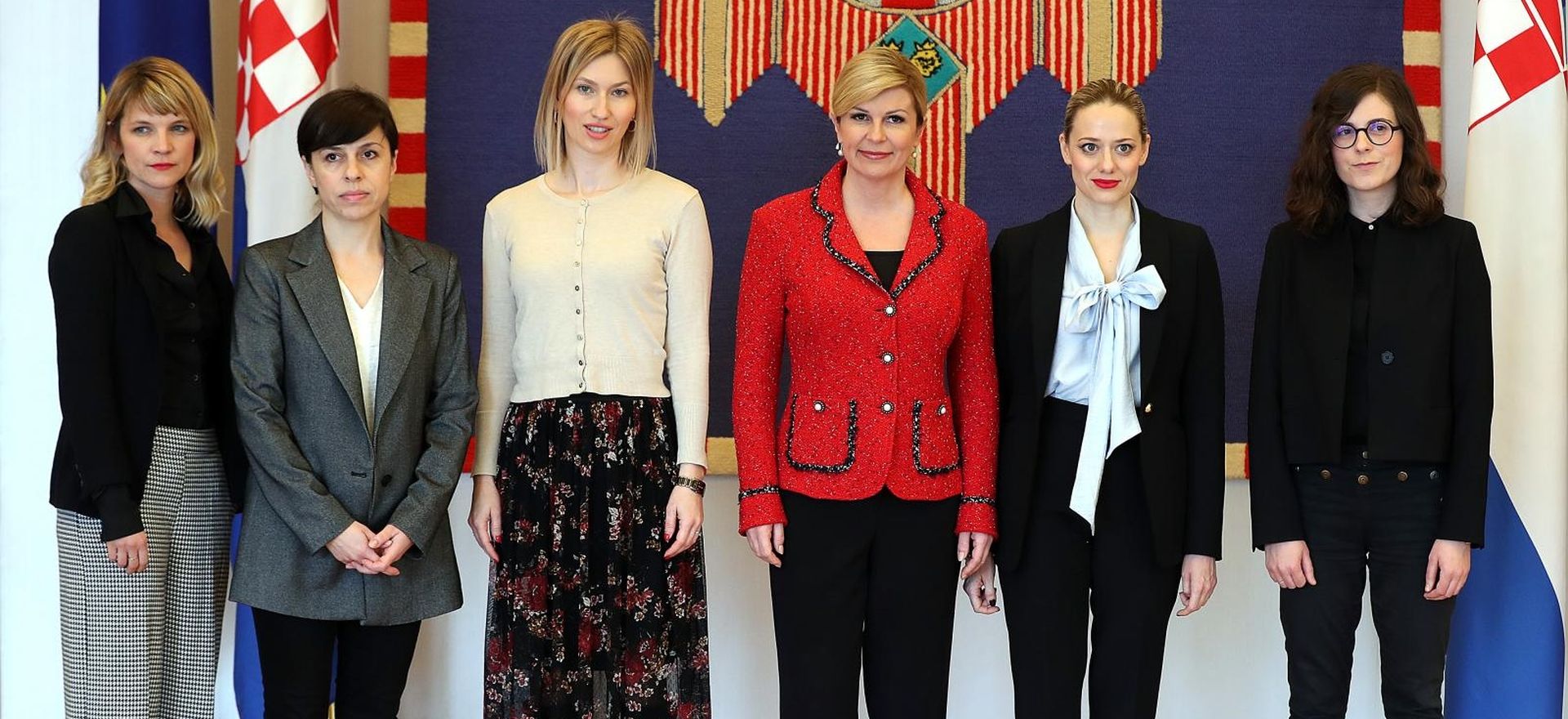 Zagreb: Članice inicijative SpasiMe na sastanku s predsjednicom Grabar-Kitarović 19.03.2019., Zagreb - Predsjednica Republike Kolinda Grabar-Kitarovic odrzala je sastanak s predstavnicama inicijative SpasiMe. Anica Tomic, Mirsada Begovic, Uma Zecevic Separovic, Kolinda Grabar-Kitarovic, Jelana Veljaca, Nerma Mehadzic. Photo: Goran Stanzl/PIXSELL