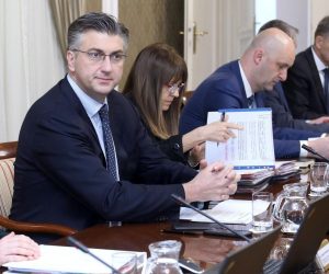Zagreb: Vlada RH o prijedlogu zakona o nestalim osobama u Domovinskom ratu 21.03.2019., Zagreb - Vlada RH je na svojoj 148. sjednici, uz ostalo, raspravljala o prijedlogu zakona o osobama nestalim u Domovinskom ratu. Andrej Plenkovic.
Photo: Patrik Macek/PIXSELL