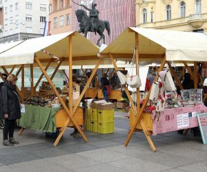 25.03.2019., Zagreb - Na Trgu bana Josipa Jelacica otvorena je manifestacija Domace je domace, koja se odrzava od 25. do 29. ozujka u organizaciji Udruge branitelja proizvodjaca Panonija.

Photo: Patrik Macek/PIXSELL