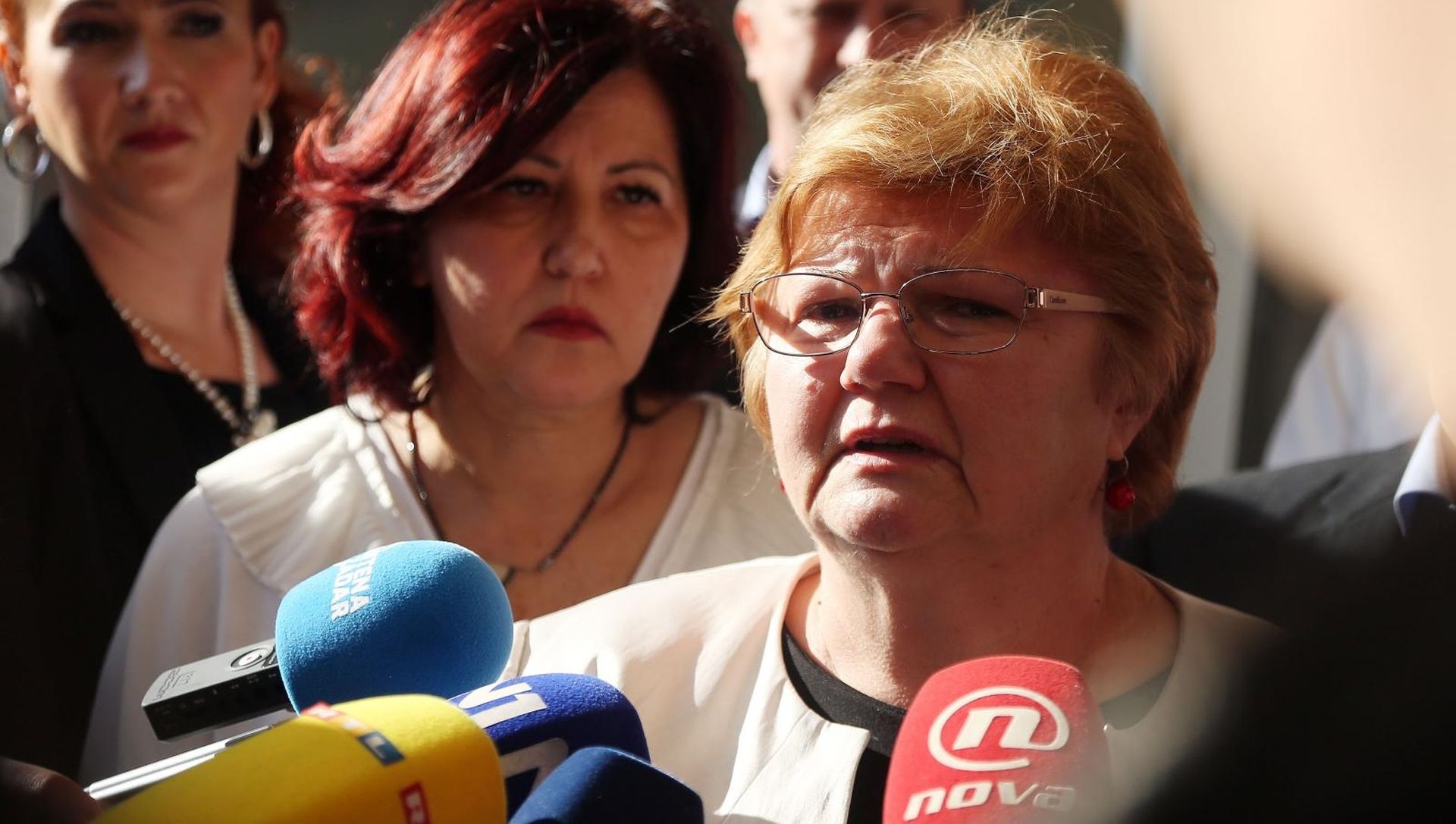 28.02.2019., Zadar - Ministirica demografije i obitelji Nada Murganic posjetila je hospitaliziranu djecu u Opcu bolnicu koju je otac ujutro bacio s balkona na otoku Pagu. Photo: Dusko Jaramaz/PIXSELL