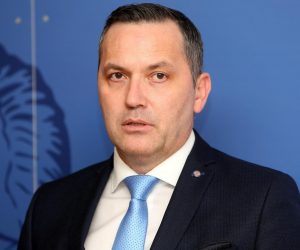 28.02.2019., Gospic -  Konferencija za medije Marijana Kustica, predsjednika ZO HDZ-a LSZ i nositelja liste HDZ-a i koalicijskih partnera i Drazena Jurkovica, kandidata na listi i ravnatelja Udruge poslodavaca u zdravstvu. Marijan Kustic.
Photo: Kristina Stedul Fabac/PIXSELL