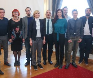 Zagreb: Politička platforma Možemo predstavila listu za EU parlament  30.03.2019., Zagreb - U Hrvatskom novinarskom domu politicka platforma "Mozemo" predstavila je kandidate za Europski parlament. Tomislav Tomasevic (4. slijeva), Zorislav Antun Petrovic (6. slijeva)  Photo: Luka Stanzl/PIXSELL