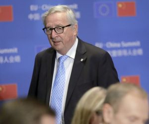 epa07493913 European Commission President Jean-Claude Juncker attends an EU-China Summit meeting at the European Council in Brussels, Belgium, 09 April 2019.  EPA/OLIVIER HOSLET / POOL