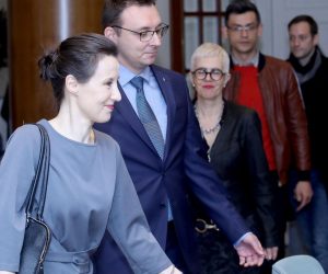 08.04.2019., Zagreb - Predstavnici stranke Start predvodjeni Dalijom Oreskovic predali su u Saboru Drzavnom izbornom povjerenstvu kandidacijske liste za izbor clanova u Europski parlament. Dalija Oreskovic, Bojan Glavasevic.
Photo: Patrik Macek/PIXSELL