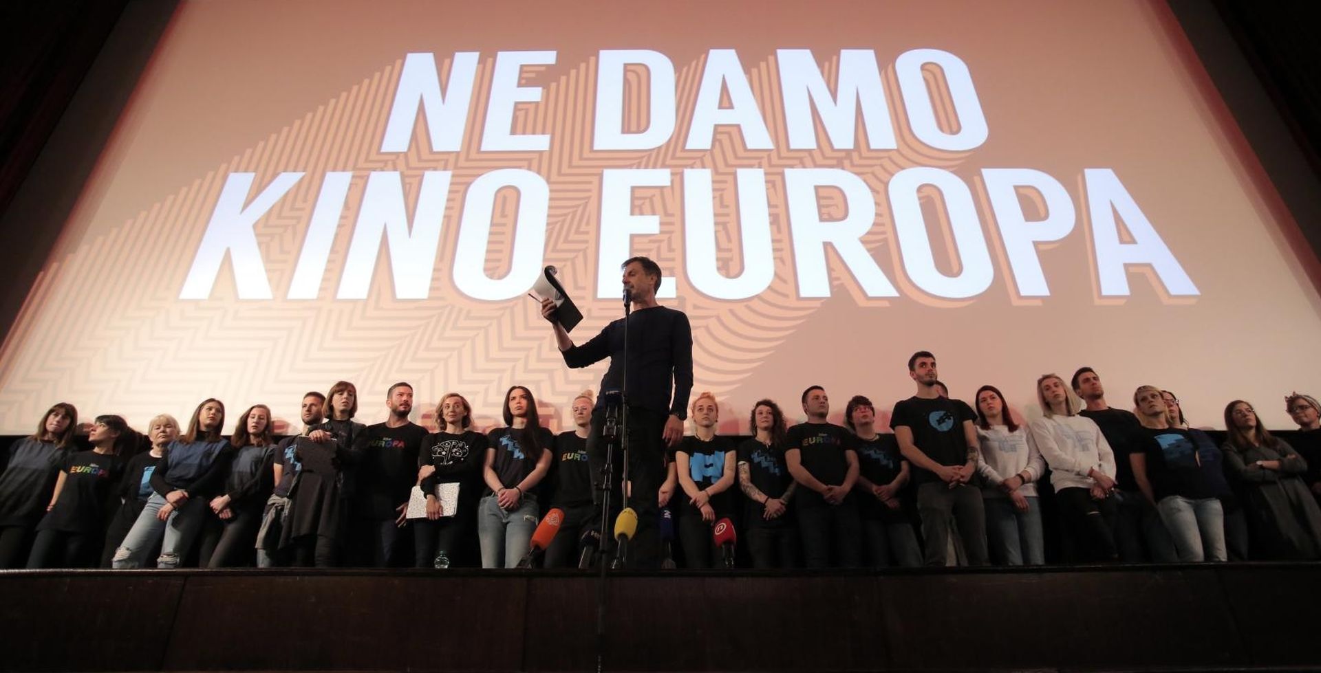09.04.2019.,Zagreb - Nakon subotnjeg okupljanja nekoliko tisuca zagrepcana koji su digli glas protiv zatvaranja Kina Europe, danas je odrzan sluzbeni prosvjed "Ne damo Kino Europa". Photo: Tomislav Miletic/PIXSELL