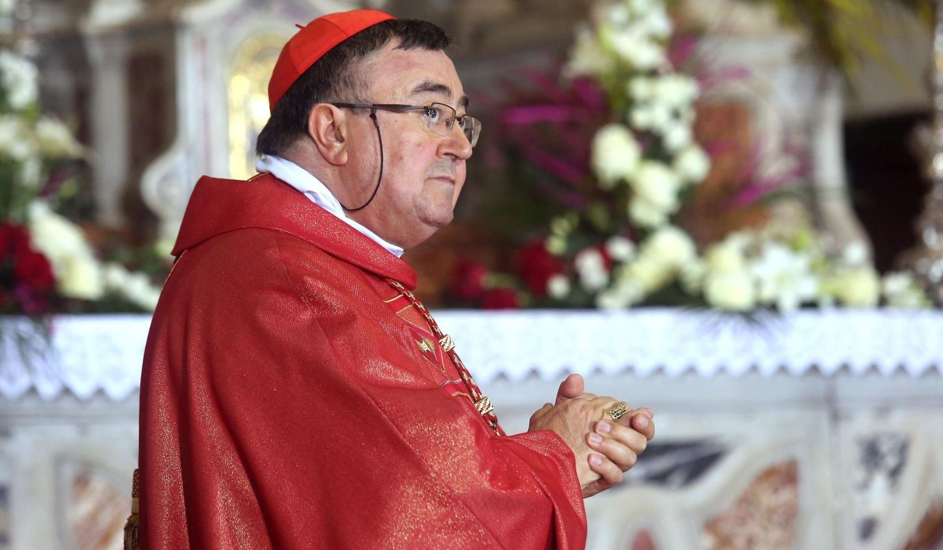 Šibenik: Procesijom i misom u crkvi Sv. Frane proslavljen blagdan sv. Nikole Tavelića 14.11.2018., Sibenik - Blagdan sv. Nikole Tavelica, prvog hrvatskog kanoniziranog sveca, svecano je proslavljen u crkvi sv. Frane u Sibeniku. Sredisnja misu predvodio je vrhbosanski nadbiskup kardinal Vinko Puljic. 
Prije mise odrzana je  procesija ulicama grada. 
Photo: Dusko Jaramaz/PIXSELL