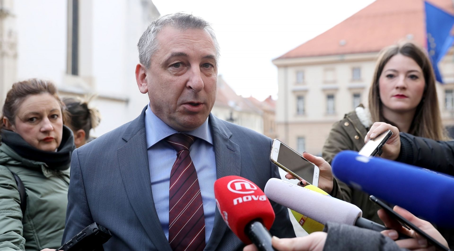 Zagreb: Ministri dolaze na sjednicu Vlade 17.01.2019., Zagreb- Vlada je 138. sjednicu pocela raspravom o nacrtu konacnog prijedloga zakona o izmjenama i dopunama Zakona o sanaciji kreditnih institucija i investicijskih drustava. Ministri dolaze na sjednicu.
Predrag Stromar. 
Photo: Patrik Macek/PIXSELL