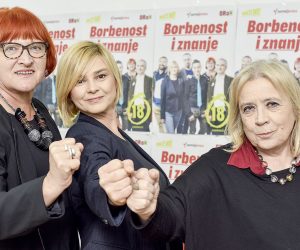 Rada Borić, Sandra Benčić i Nadežda Čačinović. Saša Zinaja