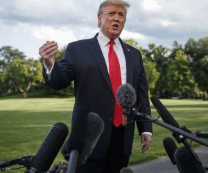 epa07588039 US President Donald J. Trump responds to a question from the news media as he walks to board Marine One on the South Lawn of the White House in Washington, DC, USA, 20 May 2019. President Trump is traveling to Pennsylvania for a political rally.  EPA/SHAWN THEW