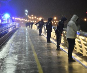 Budimpeta, 30.05.2019 - Turistièki brod na Dunavu u kojem je u srijedu u Budimpeti ivote izgubilo najmanje osmero ljudi potopio je ploveæi hotel dug 135 metara, objavila je maðarska policija. 
foto HINA/ MTI/ MTVA/ Peter LAKATOS/ ik