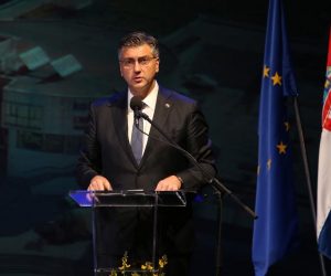 06.05.2019., Split - U Hrvatskom narodnom kazalistu odrzana je svecana sjednica Gradskog vijeca povodom Dana Grada. Predsjednik Vlade RH Andrej Plenkovic Photo: Ivo Cagalj/PIXSELL