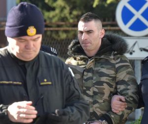 Zadar: Daruvarac za brutalno premlaćivanje djevojke dobio pet godina zatvora 10.01.2019., Zadar -   Darko Kovacevic Daruvarac optuzen je danas na Opcinskom sudu na kaznu zatvora u trajanju od pet godina. 
Photo: Dino Stanin/PIXSELL