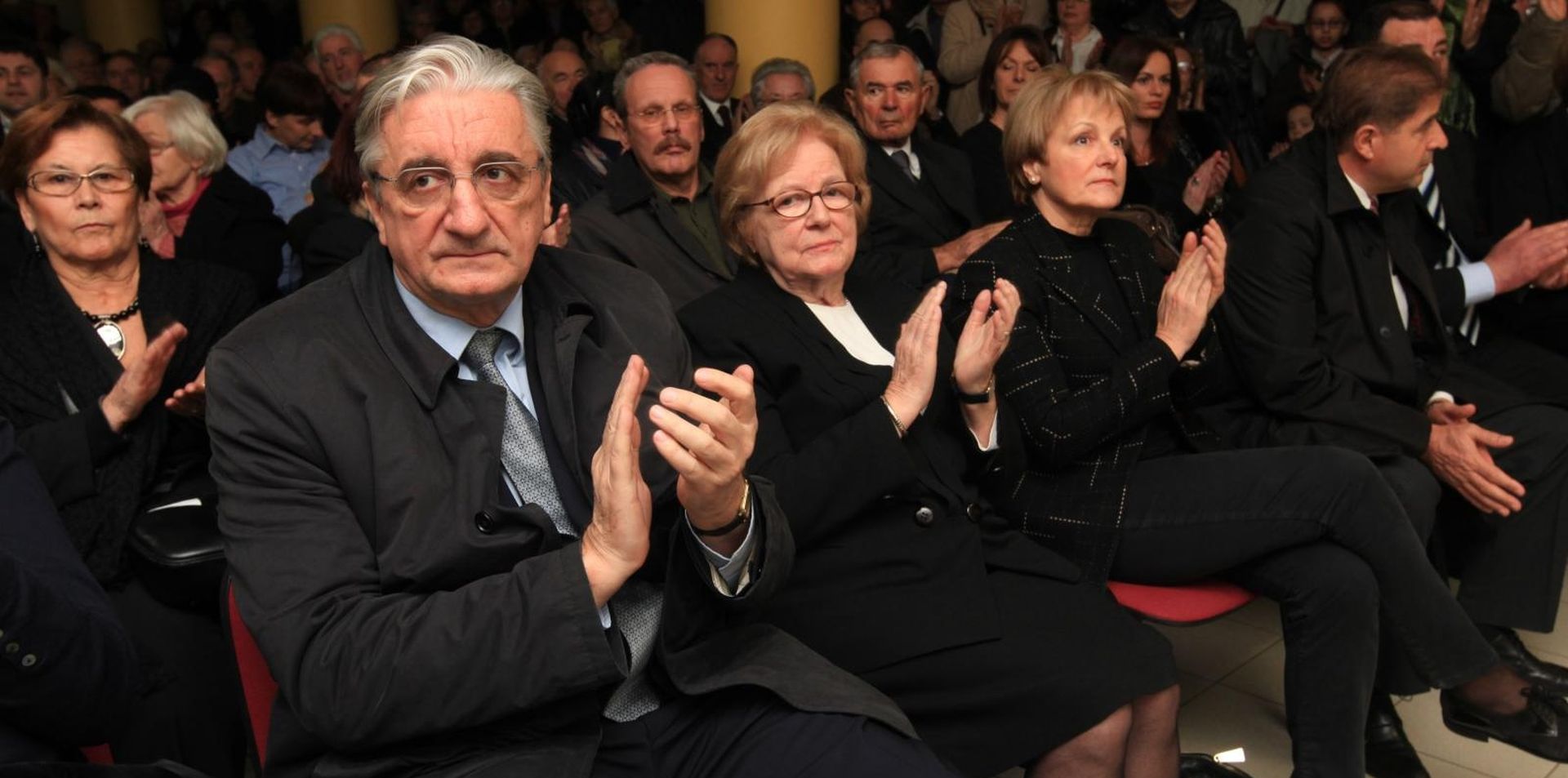 10.12.2011. Zagreb
Crkva Sveta Mati Slobode, na 12. obljetnicu smrti Dr Franje Tudjmana predstavljena je 3  knjiga “Osobni dnevnik Franje Tudjmana”.  Predstavljaci knjige Zvonimir Despot, dr. Ivica Miskulin i Zvonimir Hodak iznjeli su svoje oglede uz dnevnicke zapise predstavljenih knjiga u izdanju Vecernjeg lista.Prepunoj dvorani nazocili su i obitelj pokojnog predsjednika Tudjmana supruga Ankica , sin Miroslav i kcerka Nevenka, Vladimir Seks, Ljubo Cesic Rojs....
Photo: Robert Anic/PIXSELL