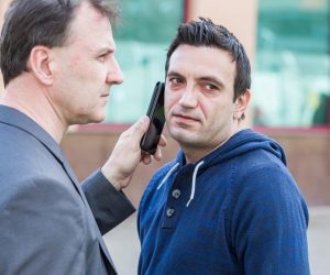 Osijek: Franjo Varga i Blaž Curić izašli iz istražnog pritvora 18.03.2019., Osijek - Bivsi policijski informaticar Franjo Varga u pratnji odvjetnika Marija Poljaka izasao je iz istraznog zatvora. Optuzno vijece Zupanijskog suda prihvatilo je optuznicu protiv Franje Varge i Blaza Curica optuzenih za izradu korespondencije izmedju visokih politickih i pravosudnih duznosnika RH. Photo: Davor Javorovic/PIXSELL