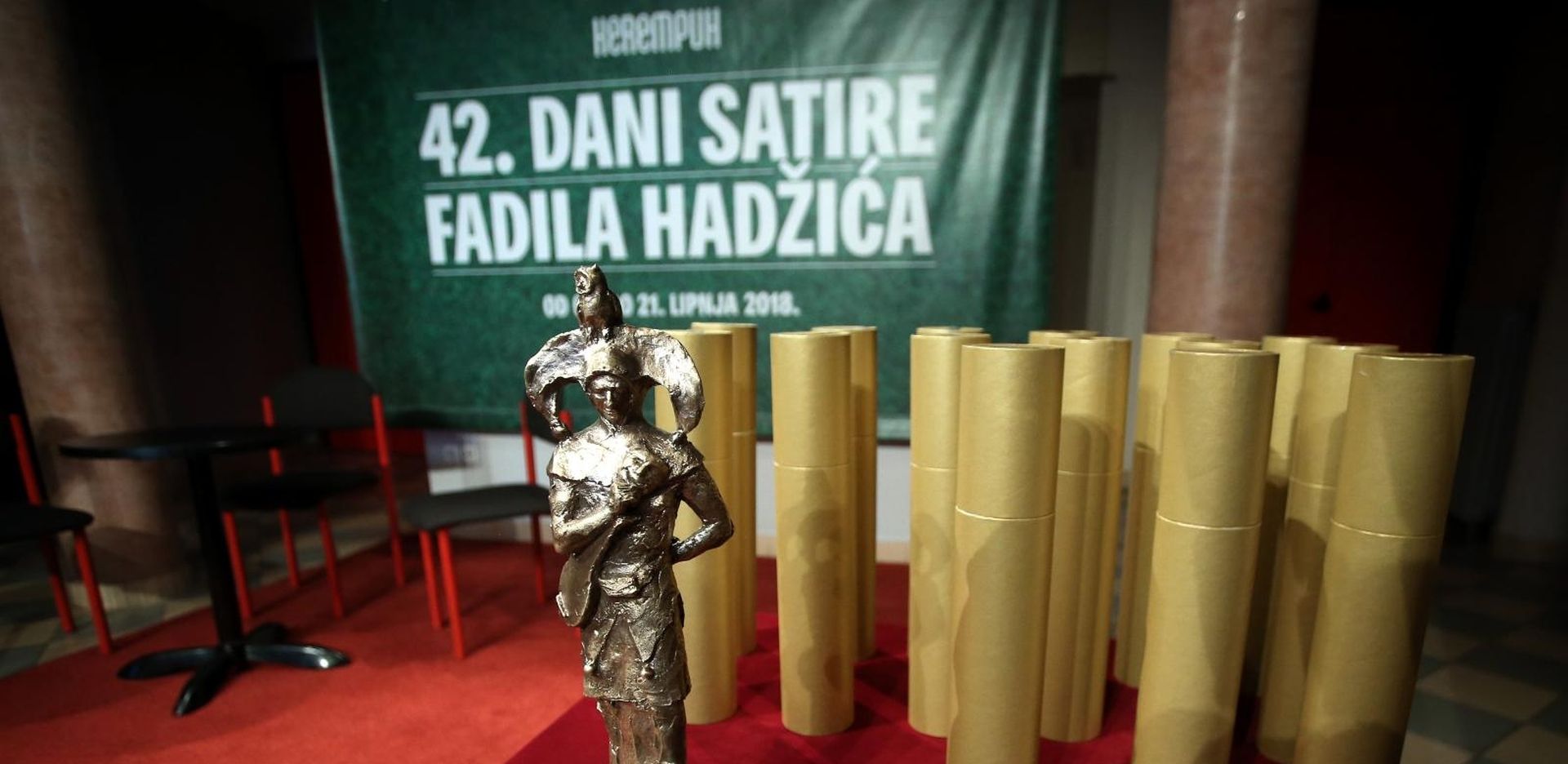Zagreb: Dodjela nagrada na 42. Danima satire Fadila Hadžića  21.06.2018., Zagreb - Kazaliste Kerempuh, zatvaranje 42. Dana satire Fadila Hadzica, izvjesce ocjenjivackog suda i dodjela nagrada. 

Photo: Sanjin Strukic/PIXSELL