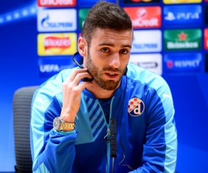 23.11.2015.,London -  Nogometasi GNK Dinamo Zagreb odradili trening na Emirates stadionu i odrzali konferenciju za medije uoci sutrasnjeg ogleda s Arsenalom. Ivo Pinto. Photo: Marko Prpic/PIXSELL