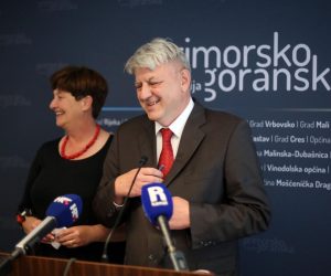 27.05.2019., Rijeka - Konferencija za medije zupana Zlatka Komadine o izborima za Europski parlament, zamjenice Marine Medaric i procelnice Dragice Marac.

Photo: Goran Kovacic/PIXSELL