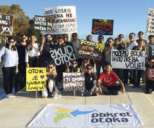 PRIVATNI ARHIV TONINA PICULE I POKRETA OTOKA
