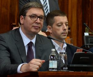 Beograd, 28.05.2019.  Srbijanski predsjednik Aleksandar Vuèiæ poruèio je u utorak da æe Vojska Srbije zatititi srpski narod na Kosovu ukoliko bude ugroen te je nazvao licemjernim poruke predstavnika NATO-a da je jutros zapoèeta akcija kosovske policije borba protiv korupcije i kriminala. foto HINA/ TANJUG/ Tanja VALIÆ/ bg/ ml