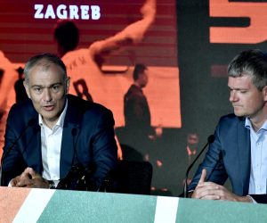 Ljubljana, 4.6.2019. - Konferencija za medije na kojoj su o projektu spajanja KK Cedevita i KK Olimpija govorili predsjednik KK Cedevita Emil Tedeschi i predsjednik KK Olimpija Tomaž Berločnik.
foto HINA/ STA/ Tamino PETELINŠEK/ ml