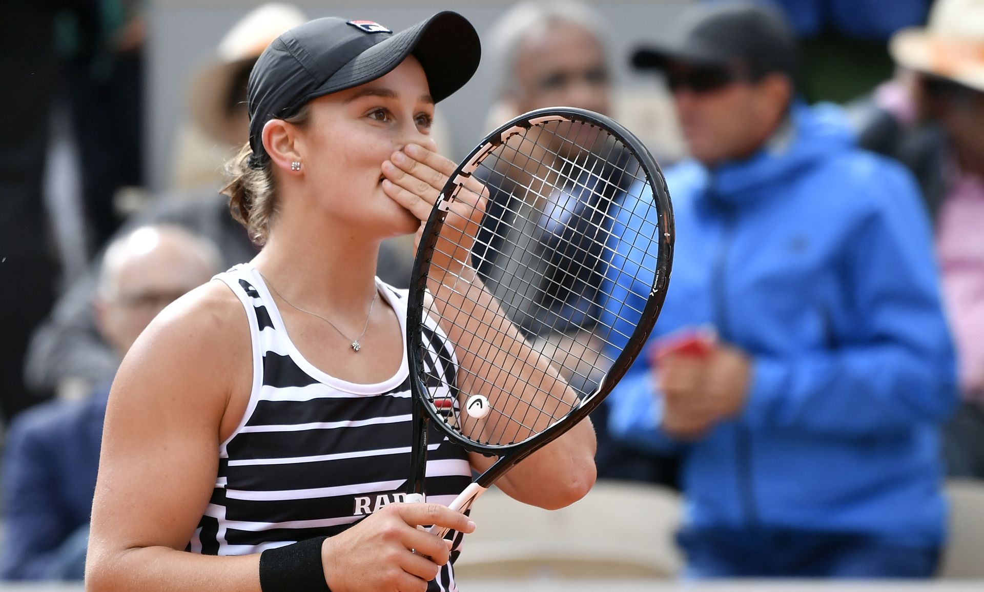 epa07635243 Ashleigh Barty of Australia reacts after winning the women’s final match against Marketa Vondrousova of the Czech Republic during the French Open tennis tournament at Roland Garros in Paris, France, 08 June 2019.  EPA/JULIEN DE ROSA