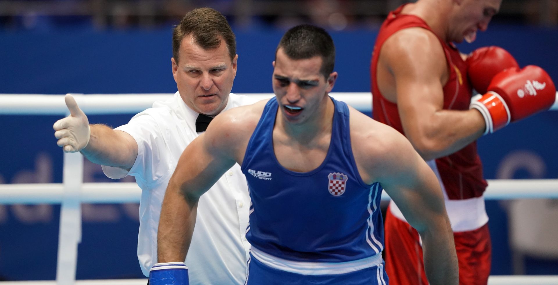 Minsk, 28.06.2019 - Hrvatski boksaè Marko Milun tijekom polufinalnog meèa u super tekoj kategoriji protiv Viktora Vykhrysta iz Ukrajine na 2. Europskim igrama Minsk 2019.
foto HINA/ Damir SENÈAR/ ds