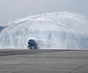 08.06.2019., Zracna luka Dubrovnik, Konavle - U dubrovacku zracnu luku u Cilipima jutros je sletio zrakoplov na letu AA148 American Airlinesa. Prvi je to izravan let izmedju Sjedinjenih Americkih Drzava i Republike Hrvatske, a americki avioprijevoznik vratio se u Dubrovnik nakon gotovo 30 godina. 
Photo: Grgo Jelavic/PIXSELL
