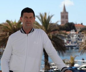 12.04.2012., Zadar - Poduzetnik, bivsi nogometni sudac i vanjski strucni suradnik NK Zadar Reno Sinovcic istaknut ce svoju kandidaturu za predstojece izbore u HDZ-u u zadarskoj zupaniji.
Photo: Zeljko Mrsic/PIXSELL