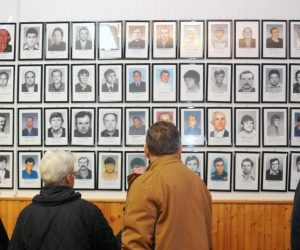 13.01.2014., Lovas - U zgradi opcine u spomen sobi zrtvama rata odrzana je tiskovna konferencija mjestana Lovasa i obitelji zrtava Domovinskog rata povodom ukidanja presude Srbima za ratne zlocine pocinjene u Lovasu. 
Photo: Goran Ferbezar/PIXSELL