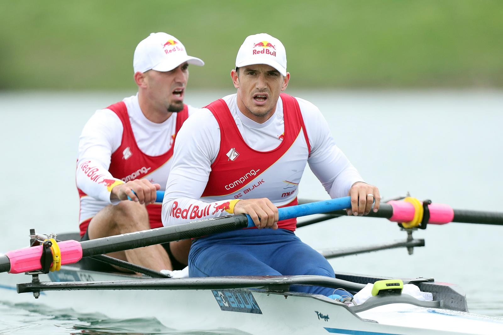 13.04.2019., Zagreb - SRC Jarun, Veliko Jarunsko jezero. Veslacka regata Croatia Open. Braca Valent i Martin Sinkovic u dvojicu osvojili su drugo mjesto u utrci protiv posada osmeraca. 
Photo: Goran Stanzl/PIXSELL