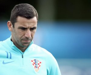 15.06.2016., Deauville, Francuska - Hrvatska nogometna reprezentacija odradila je trening na igralistu Parc de Loisirs prije sutrasnjeg puta u Saint-Etienne na utakmicu protiv Ceske. Darijo Srna.
Photo: Sanjin Strukic/PIXSELL