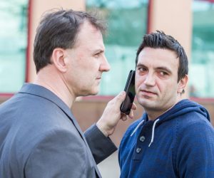 Osijek: Franjo Varga i Blaž Curić izašli iz istražnog pritvora 18.03.2019., Osijek - Bivsi policijski informaticar Franjo Varga u pratnji odvjetnika Marija Poljaka izasao je iz istraznog zatvora. Optuzno vijece Zupanijskog suda prihvatilo je optuznicu protiv Franje Varge i Blaza Curica optuzenih za izradu korespondencije izmedju visokih politickih i pravosudnih duznosnika RH. Photo: Davor Javorovic/PIXSELL