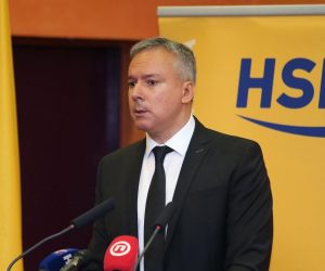 19.05.2019., Zagreb - dvorana Matice hrvatske, proslava 30-te obljetnice osnutka Hrvatske socijalno liberalne stranke HSLS. Darinko Kosor
Photo: Dalibor Urukalovic/PIXSELL
