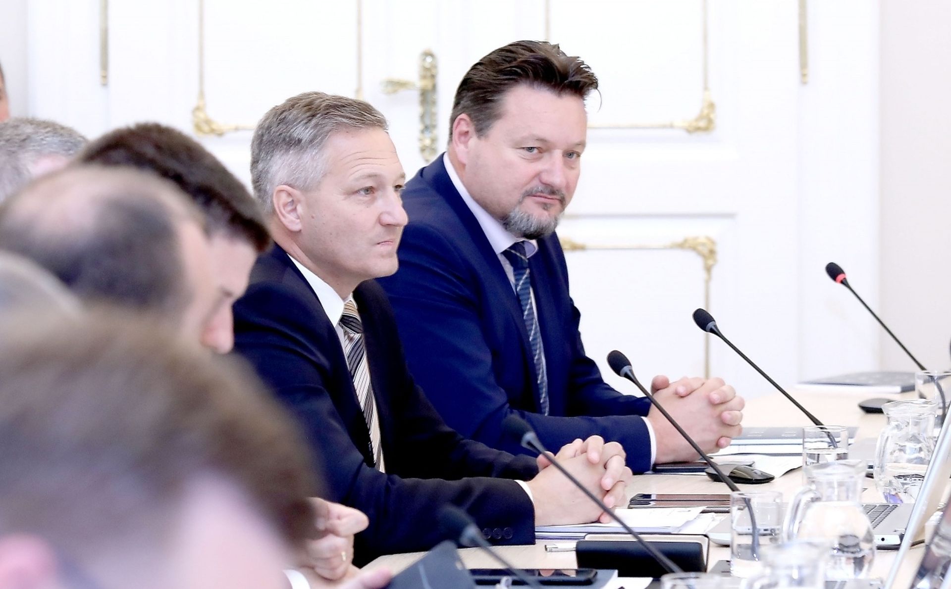 19.06.2019., Zagreb - Vlada RH je 1svoju 162. sjednicu odrzala u novouredjenoj dvorani Ban Jelacic Banskih dvora. Uz ostalo, na sjednici je povecala kvote za strane radnike. Ministar uprave Lovro Kuscevic
Photo: Patrik Macek/PIXSELL