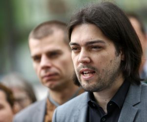 23.04.2019., Zagreb - Zivi zid predstavio je svoju cetvrtu tocku programa na konferenciji za medije ispred Hrvatske poste u Branimirovoj. Ona se odnosi na Antikorupcijske zakone, a izmedju ostalog sadrzi ispitivanje porijekla imovine, zastitu zvizdaca i borbu protiv sukoba interesa na europskoj razini. Ivan Vilibor Sincic.
Photo: Borna Filic/PIXSELL
