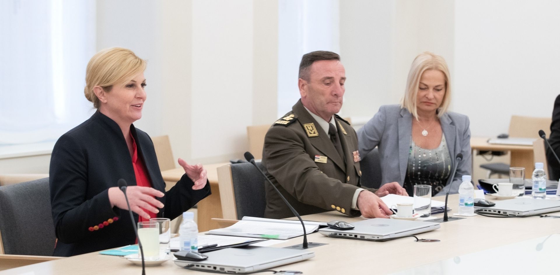 28.06.2019., Zagreb - Banski dvori, 13. sjednica Vijeca za obranu. Predsjednica RH Kolinda Grabar-Kitarovic, nacelnik Glavnog stozera OS RH Mirko Sundov.
Photo: Davor Puklavec/PIXSELL