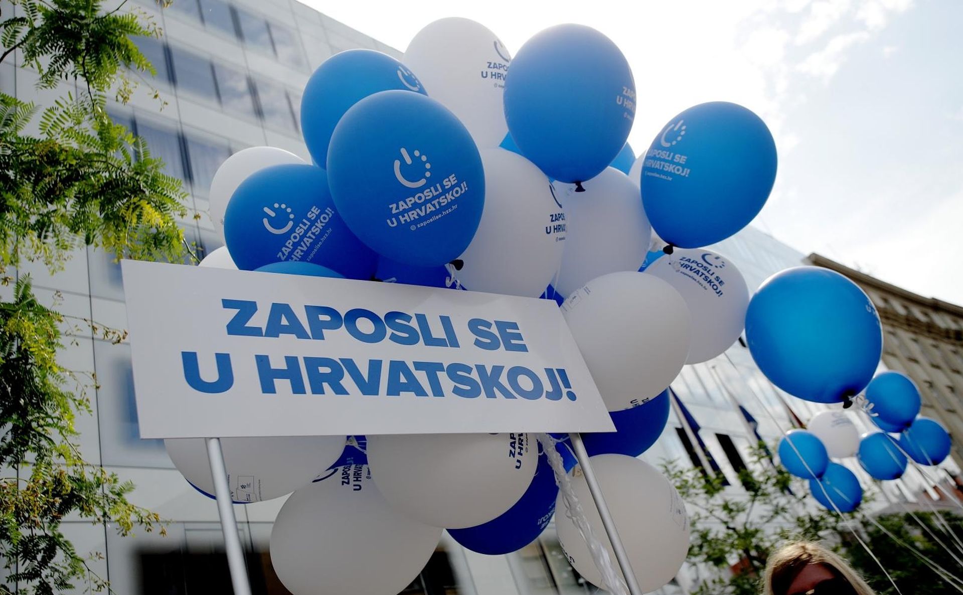 29.05.2018., Zagreb - Na Europskom trgu, Ministarstvo rada i mirovinskog sustava i Hrvatski zavod za zaposljavanje predstavili su akciju "Zaposli se u Hrvatskoj". Akcija je pokrenuta kako be se snaznije potaknulo zaposljavanje domace radne snage u Hrvatskoj, a odvija se na 45 lokacija diljem zemlje. Photo: Zarko Basic/PIXSELL