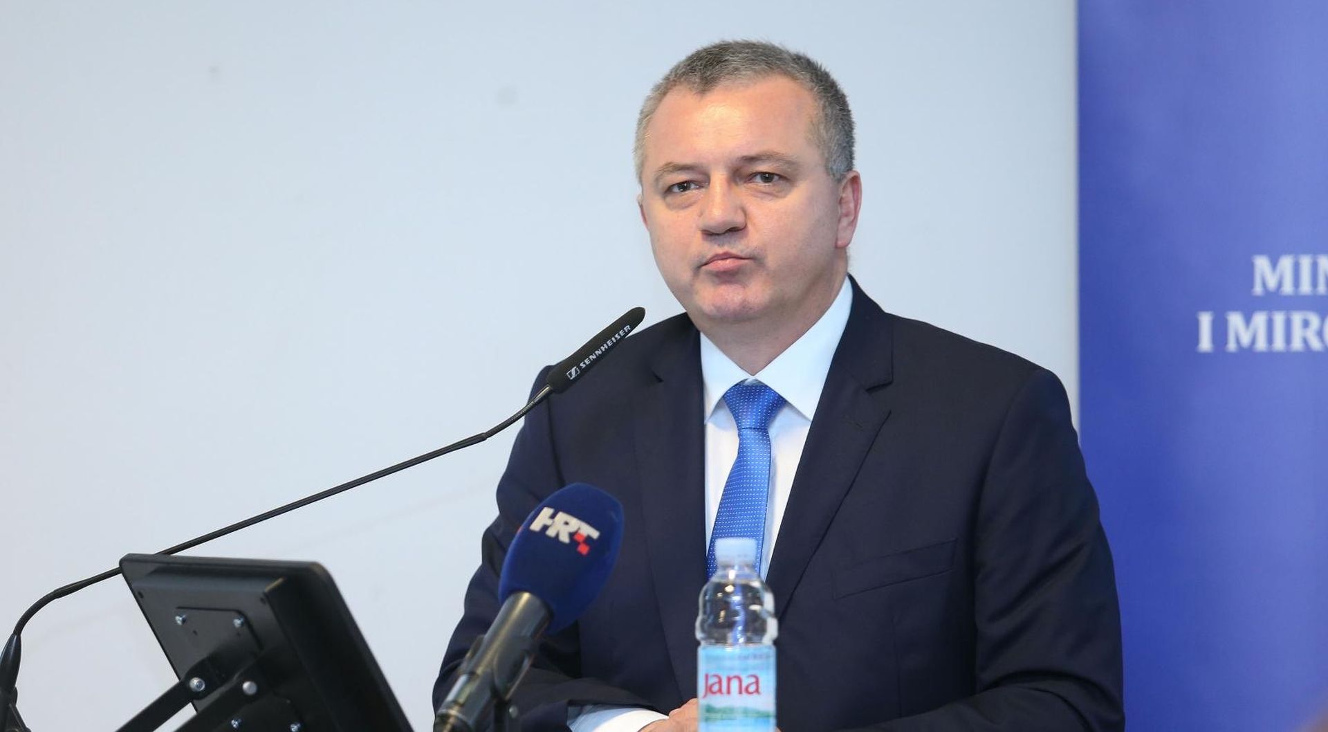 29.05.2019., HUB385, Zagreb - Ministar rada i mirovinskoga sustava Marko Pavic predstavio je novi Poziv Europskog socijalnog fonda za dostavu projektnih prijedloga Jacanje poslovanja drustvenih poduzetnika – faza I ukupne vrijednosti 100.010.000 kuna. Darko Horvat, ministar gospodarstva, poduzetnistva i obrta
Photo: Luka Stanzl/PIXSELL