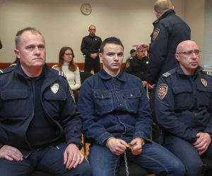 Suđenje Komšiću i trojici prijatelja za oštećivanje automobila Kristine Krupljan 30.01.2019., Zagreb - Opcinski kazneni sud, nastavak sudjenja Davidu Komsicu i drugima za ostecivanje automobila Kristine Krupljan. 
Photo: Luka Stanzl/PIXSELL