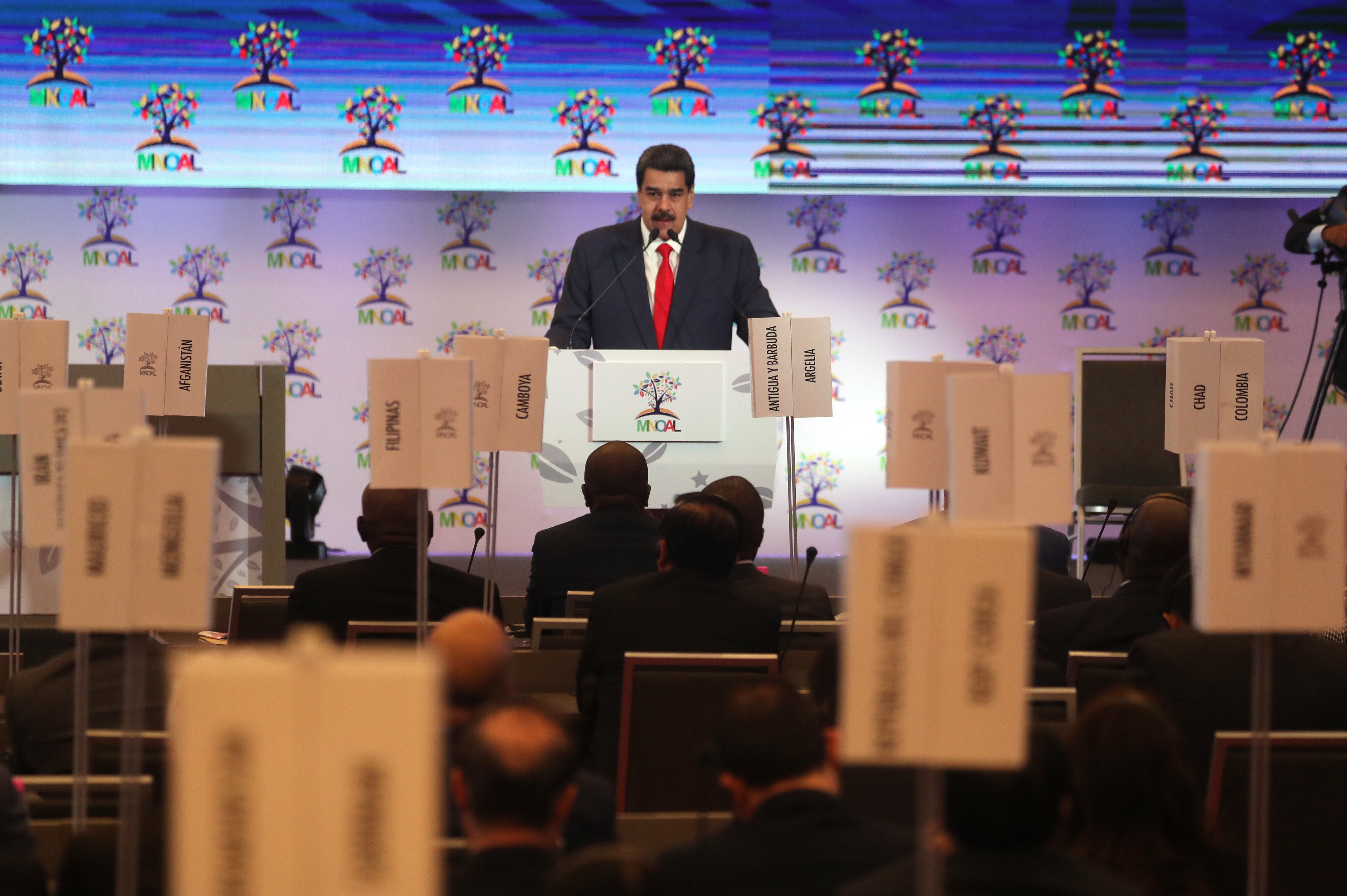 epa07730194 Venezuelan President Nicolas Maduro speaks during the meeting of the Non-Aligned Movement (NAM) coordination bureau, in Caracas, Venezuela, 20 July 2019.  EPA/Miguel Gutierrez