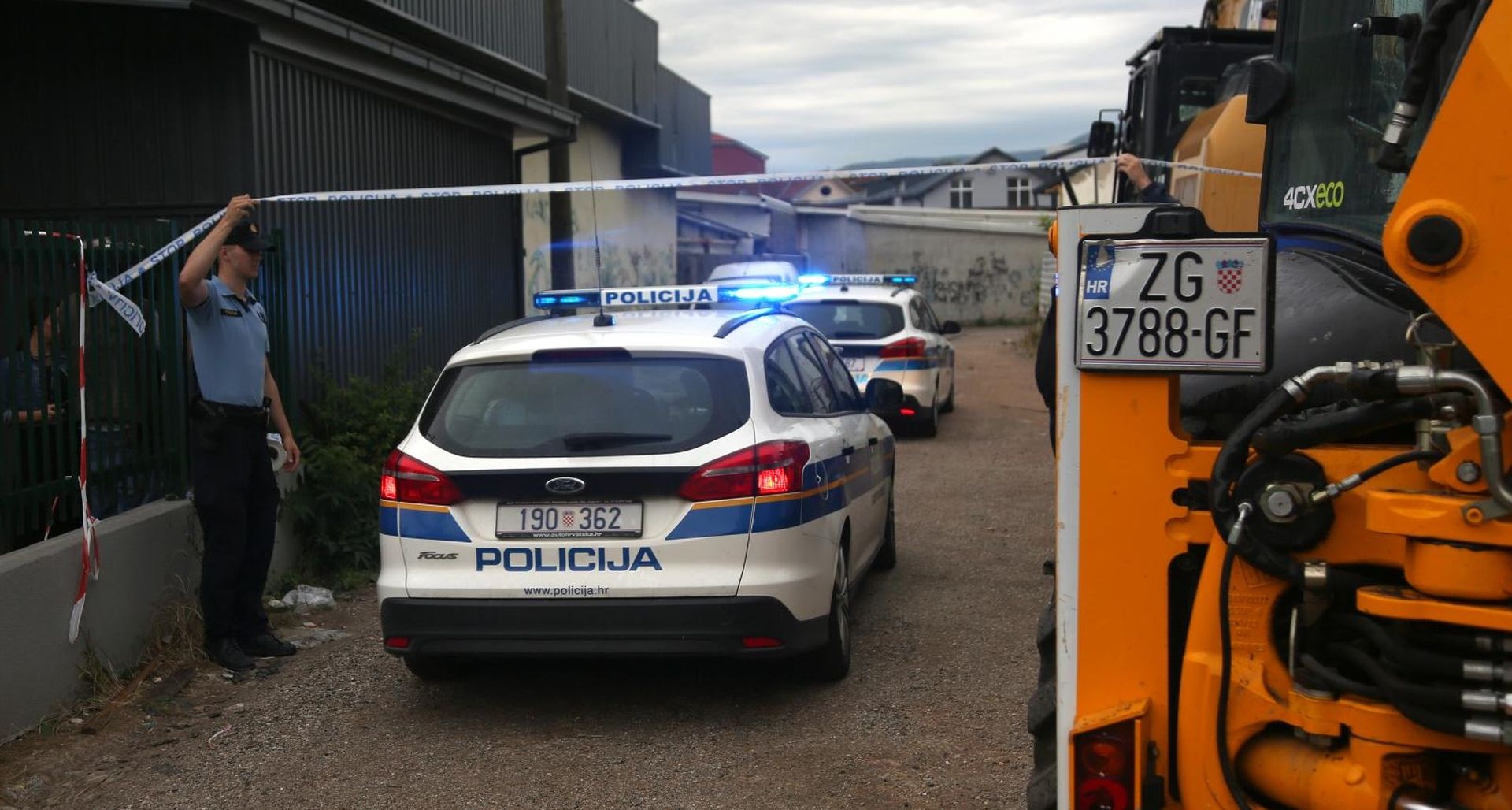 04.07.2019., Zagreb - Rome sele iz Plinarskog naselja u Petrusevec zbog rusenja njihovog naselja. 

Photo: Marin Tironi/PIXSELL