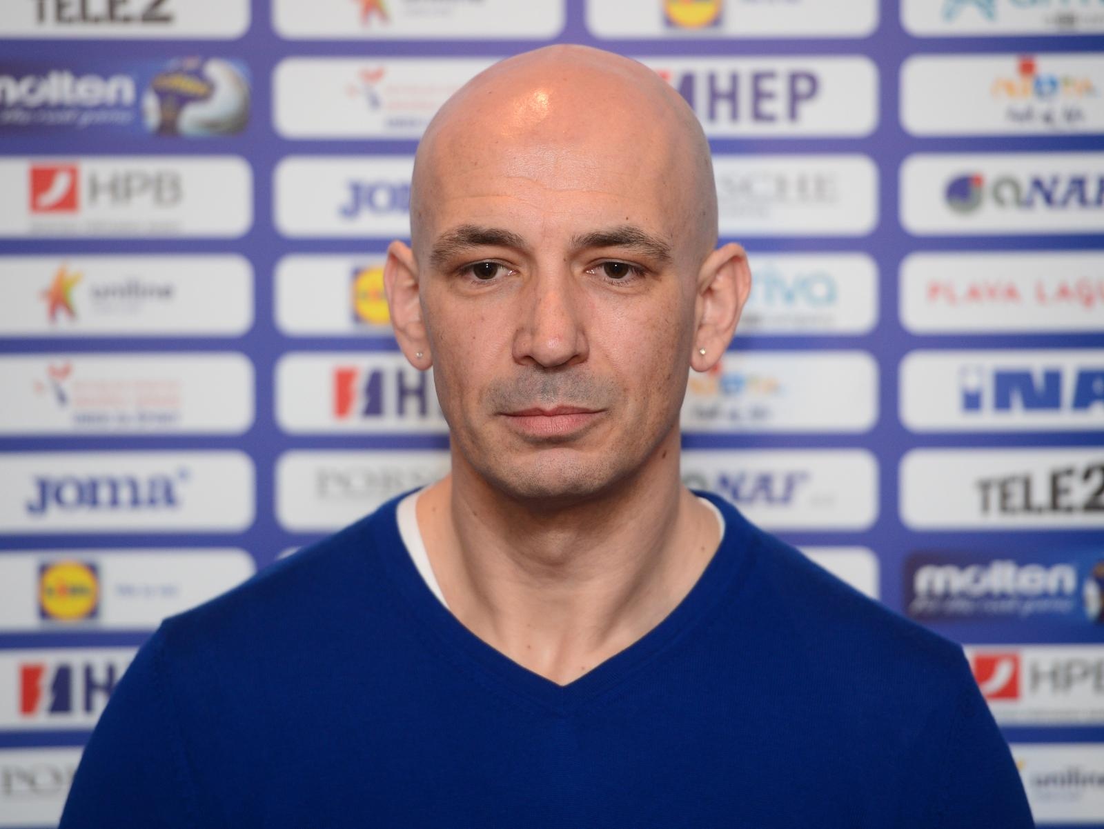 05.03.2018., Zagreb - Na konferenciji za medije izbornik hrvatske muske seniorske rukometne reprezentacije Lino Cervar objavio je popis igraca za reprezentativni tjedan u travnju. Davor Dominikovic. 
Photo: Marko Prpic/PIXSELL