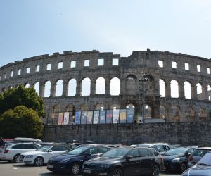 05.07.2018., Pula - 65. Pulski filmski festival je pred vratima. Za manje od deset dana zapocinju projekcije u Areni, a diljem grada u tijeku su pripreme za otvorenje.  
Photo: Dusko Marusic/PIXSELL