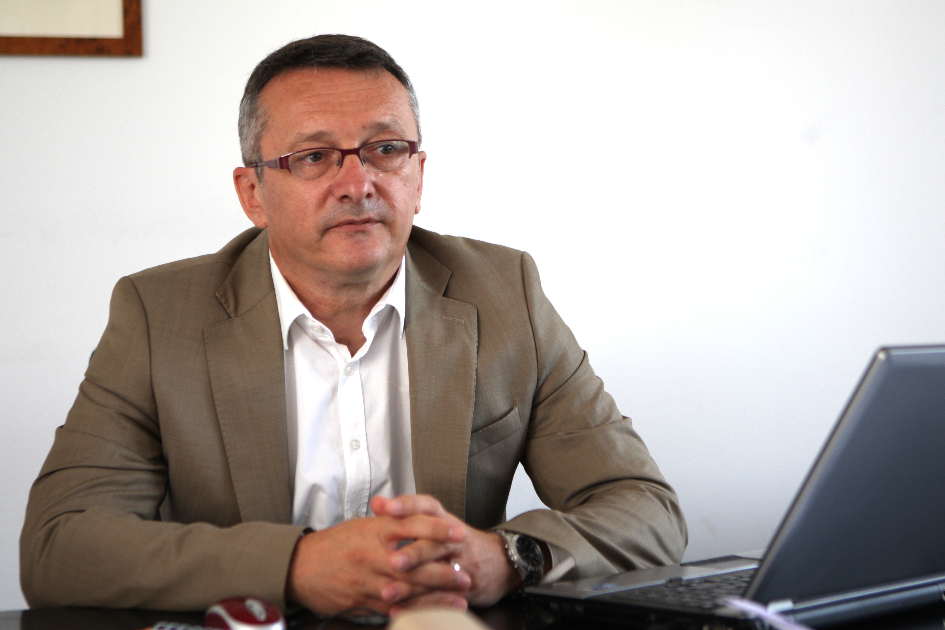 07.08.2013., Split - Dvije tisuce radnika Brodosplita dobilo je na uvid nove ugovore o radu, dok je vise od tisucu uz dogovorene otpremnine dobilo otkaz. Darko Pappo, clan uprave. Photo: Ivo Cagalj/PIXSELL