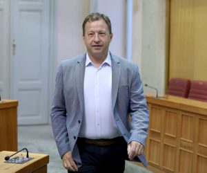 09.07.2019., Zagreb - Sabor je 12. sjednicu nastavio raspravom o prijedlogu Zakona o kreditnim institucijama.
Photo: Patrik Macek/PIXSELL