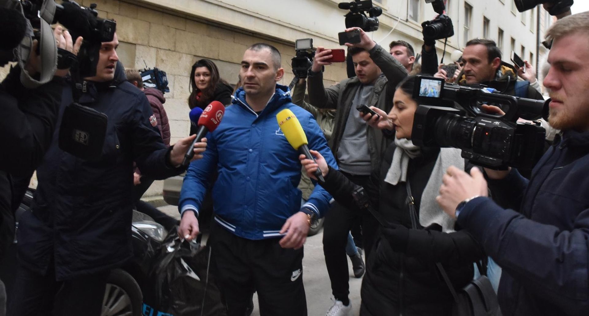 Zadar:  Darko Kovačević Daruvarac pušten iz zadarskog pritvora 10.02.2019., Zadar - Darko Kovacevic Daruvarac pusten iz zadarskog pritvora.
Photo: Hrvoje Jelavic/PIXSELL