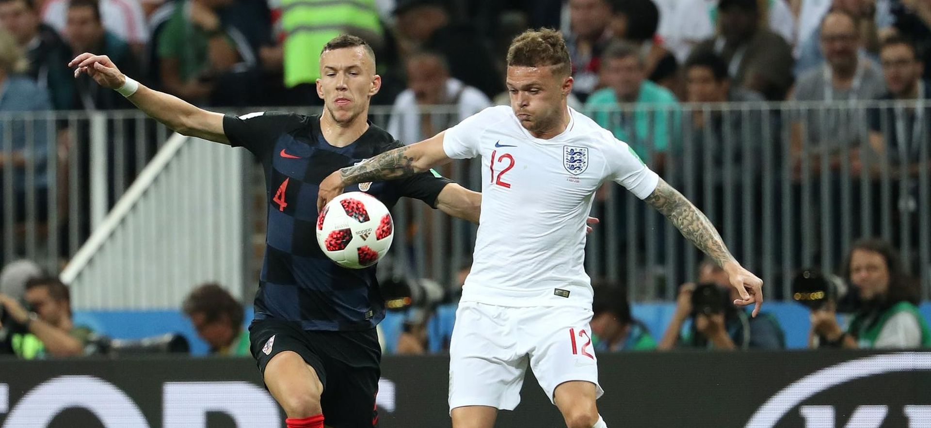 11.07.2018., stadion Luznjiki, Moskva, Rusija - Svjetsko nogometno prvenstvo 2018., polufinale, Hrvatska - Engleska. Ivan Perisic, Kieran Trippier. Photo: Igor Kralj/PIXSELL