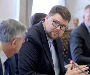 14.06.2019., Zagreb - Odbor za ustav poslovnik i politicki sustav skinuo je sa dnevnog reda tocku o izuzecu predsjednice povjerenstva za sprjecavanje sukoba interesa, nakon cekga je oporba napustila sjednicu.
Photo: Patrik Macek/PIXSELL