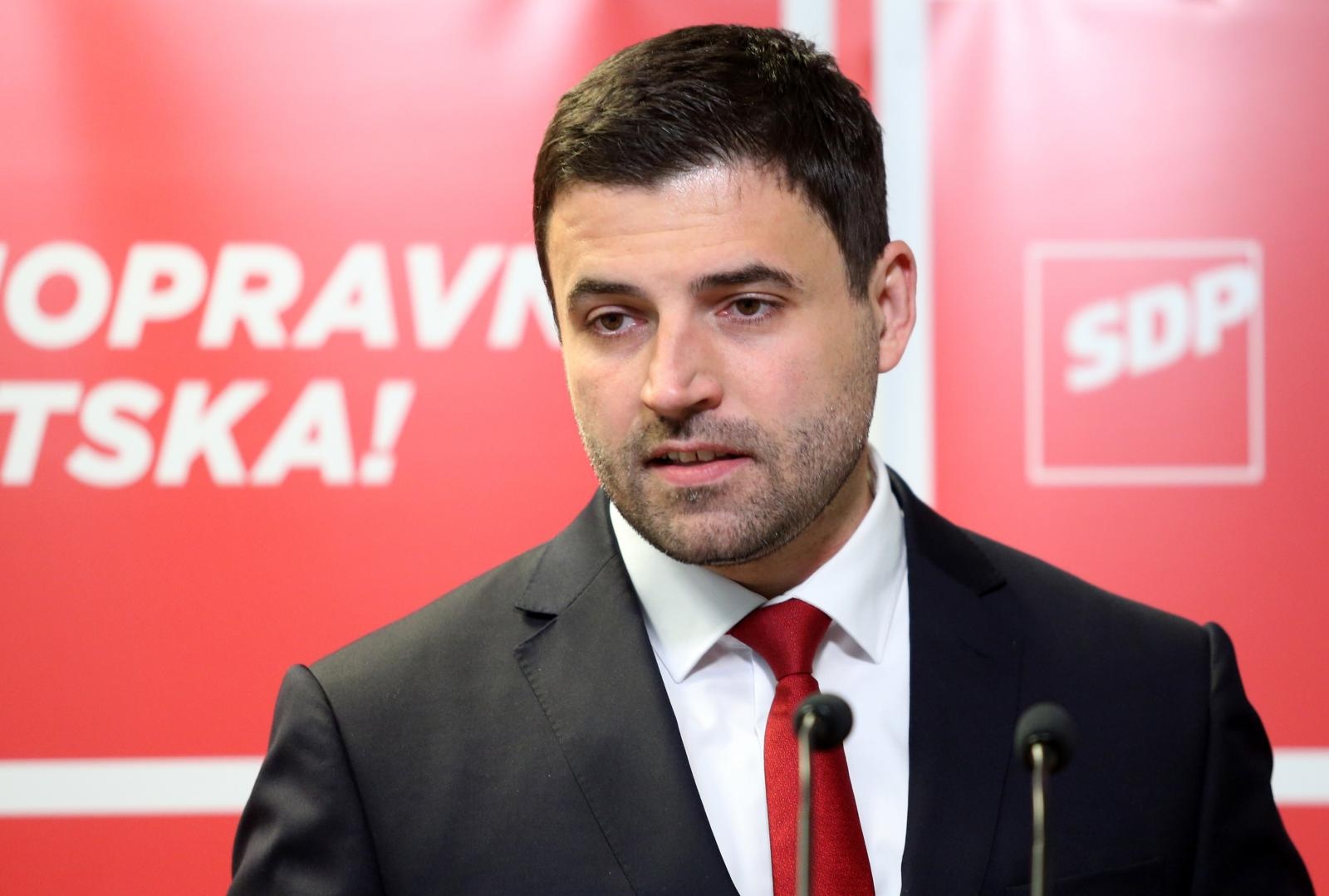 17.06.2019., Zagreb - Izjava predsjednika SDP-a Davora Bernardica nakon sjednice Predsjednistva SDP-a  na kojoj je donesena odluka o kandidaturi Zorana Milanovica za predsjednika RH. Photo: Luka Stanzl/PIXSELL