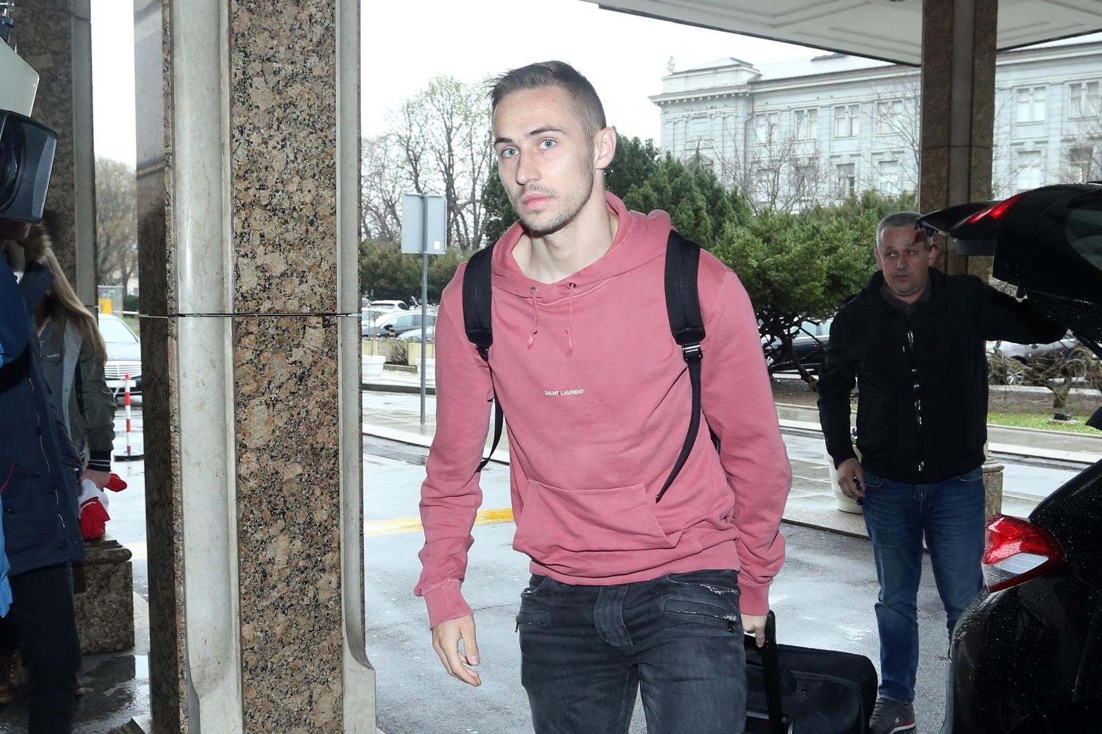 Zagreb: Hrvatski reprezentativcdi okupili se uoči kvalifikacijskih utakmica 18.03.2019., Zagreb - Okupljanje hrvatske nogometne reprezentacije u hotelu Westin uoci kvalifikacijskih utakmica za Europsko prvenstvo s Azerbejdzanom i Madjarskom. Marko Rog. 
Photo: Luka Stanzl/PIXSELL